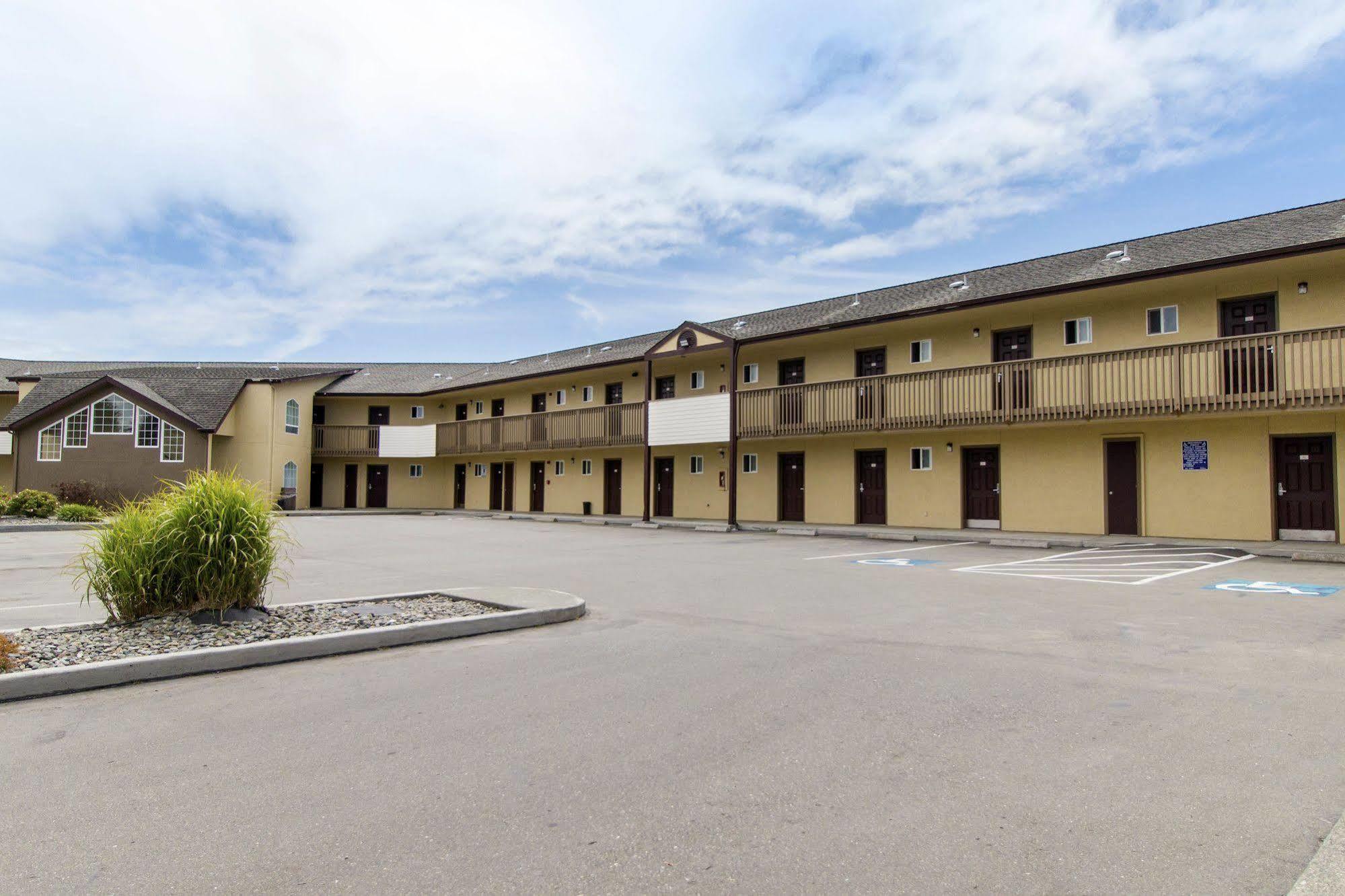 Anchor Beach Inn Crescent City Ngoại thất bức ảnh
