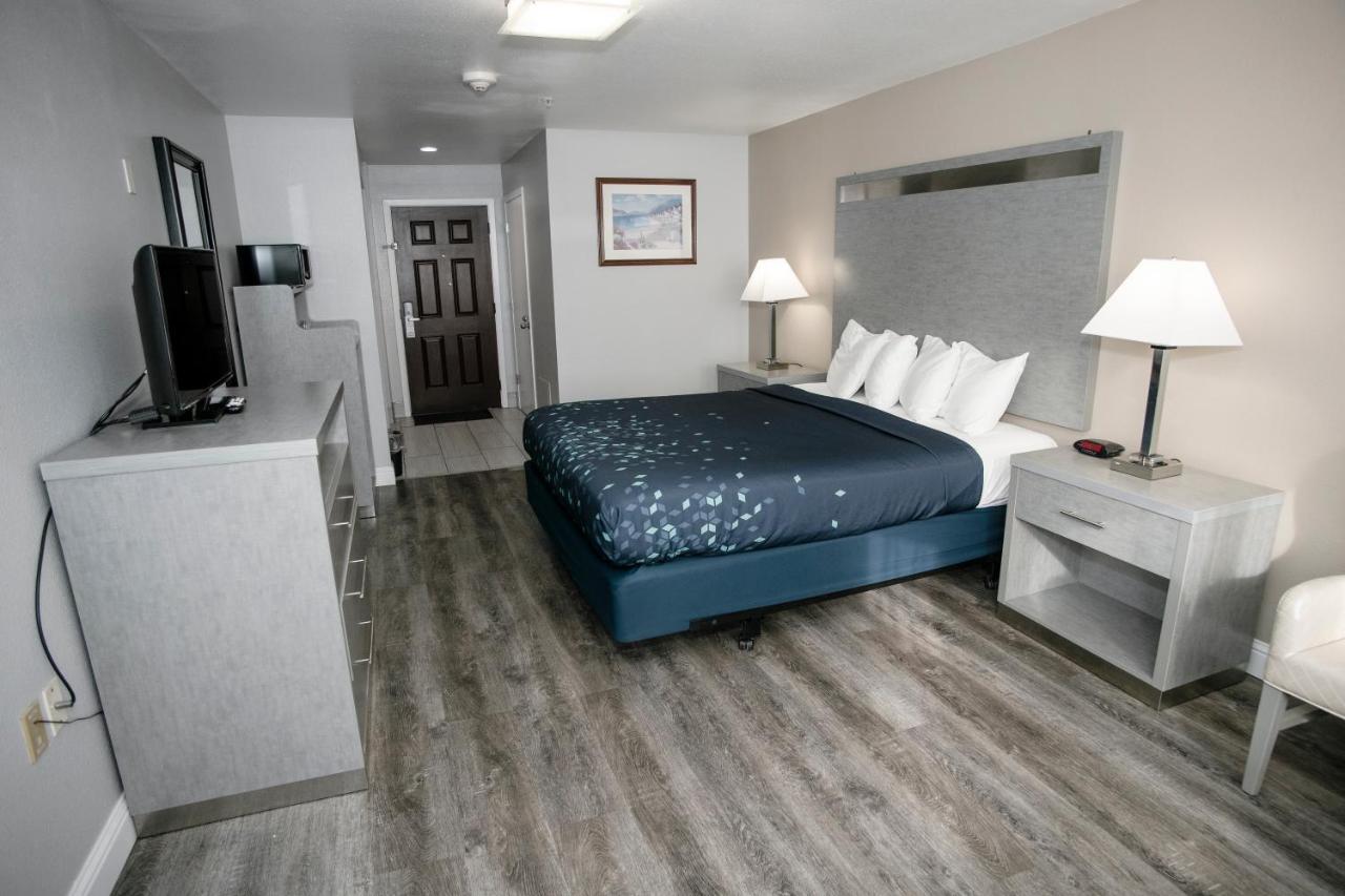 Anchor Beach Inn Crescent City Ngoại thất bức ảnh